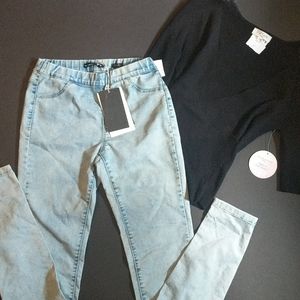 Reserved jean leggings and nwt black top